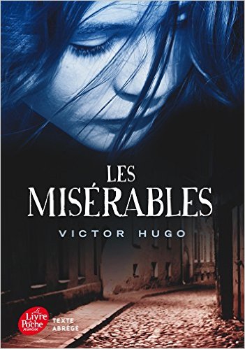 Le destin de Jean Valjean, forçat échappé du bagne, est bouleversé par sa rencontre avec Fantine. Mourante et sans le sou, celle-ci lui demande de prendre soin de Cosette, sa fille confiée aux Thénardier. Ce couple d’aubergistes, malhonnête et sans scrupules, exploitent la fillette jusqu’à ce que Jean Valjean tienne sa promesse et l’adopte. Cosette devient alors sa raison de vivre. Mais son passé le rattrape et l’inspecteur Javert le traque… Personne indigo avant l'heure, Victor Hugo était un grand écrivain : Les misérables Poche – 13 août 2014 de Victor Hugo (Auteur)