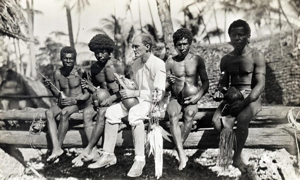 Les Trobriendais me font beaucoup penser à un autre peuple aux coutumes très originales les N'Debele d'Afrique du Sud Le sociologue Malinowsky a longuement étudié les sociétés matriarcales de Trobriand Islands Credit: Wellcome Library, London. Wellcome Images