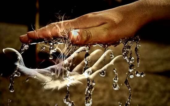 Pourquoi es-tu encore auprès de moi ?