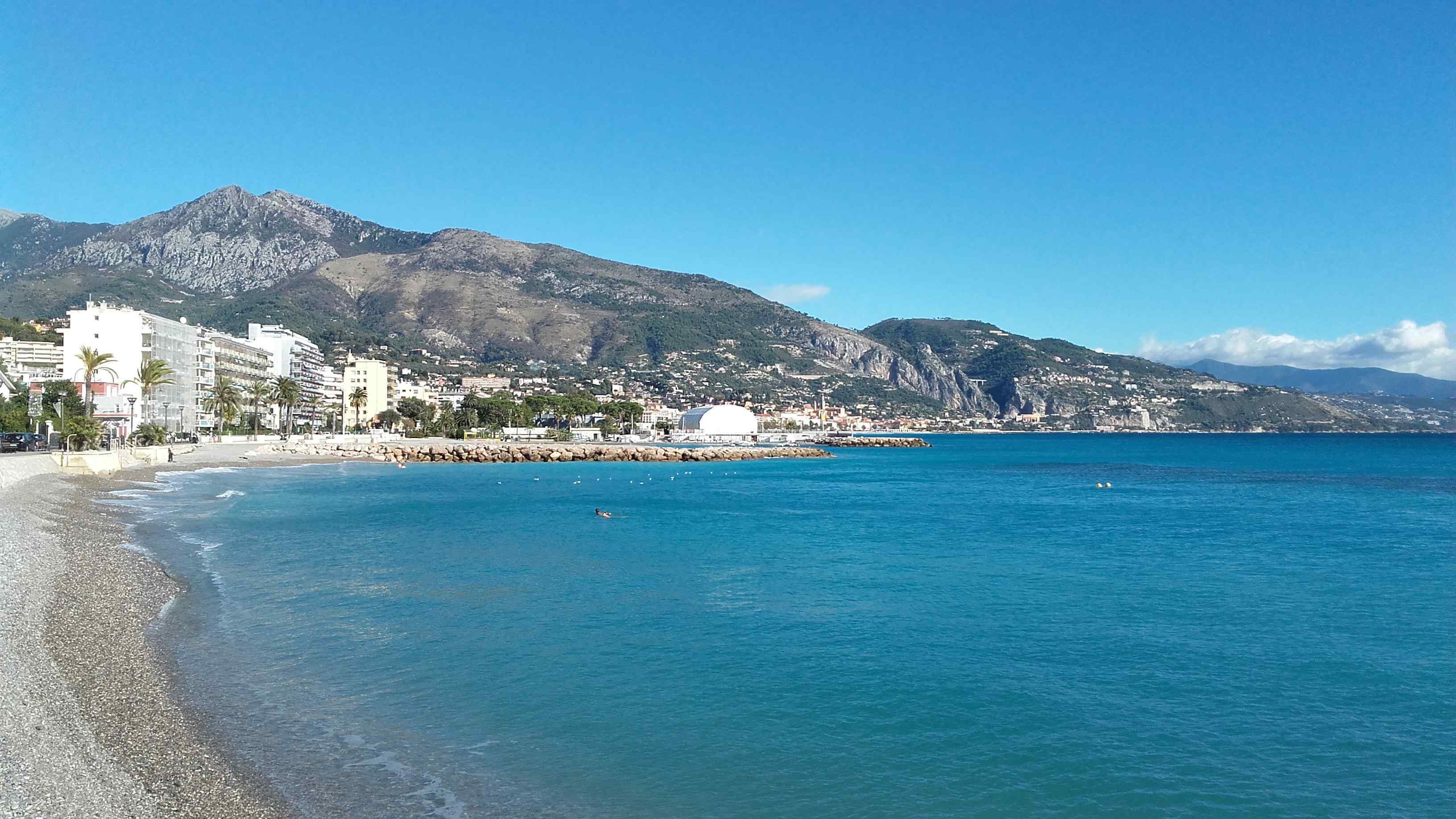 Les aéroports font penser à toi…
