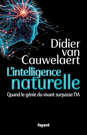 Dans un monde envahi par l’IA, Didier van Cauwelaert nous invite à redécouvrir les pouvoirs extraordinaires de l’intelligence naturelle, dont les végétaux et les animaux, eux, n’ont jamais perdu l’usage. Bactéries communiquant par télépathie, plantes capables d’anticiper nos actions ou de reconnaître un agresseur, chiens et chats qui nous sauvent d’un péril dont ils ont eu le pressentiment, guérisons inexpliquées, rêves qui influencent la réalité, consciences qui fonctionnent en dehors du cerveau… Menant une enquête scientifique rigoureuse au fil de récits à couper le souffle, l’auteur montre combien notre soumission à l’intelligence artificielle nous aveugle sur les merveilles qui nous composent et nous entourent. Face aux pièges comme aux failles des algorithmes agissant et pensant à notre place, il nous rappelle l’urgence de défendre nos ressources d’empathie, notre liberté de rêver, de ressentir, de créer au-delà des limites qu’on nous impose. Un plaidoyer fascinant où l’intelligence du coeur triomphe de l’emprise des machines. Prix Goncourt, prix de la Vulgarisation scientifi que, Didier van Cauwelaert a vendu plus de six millions de livres traduits dans une trentaine de langues. Après l’immense succès de L’Insolence des miracles, il poursuit, avec une documentation implacable et un humour décapant, son exploration des mystères les plus révélateurs qui soient.